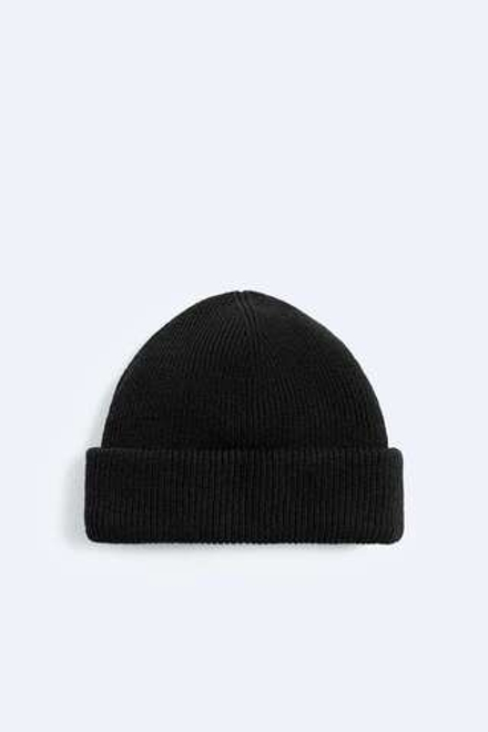 ZARA КОРОТКАЯ ШАПКА, ЧЕРНЫЙ