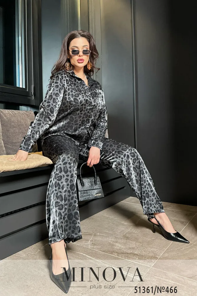 Костюм 466-черный Minova