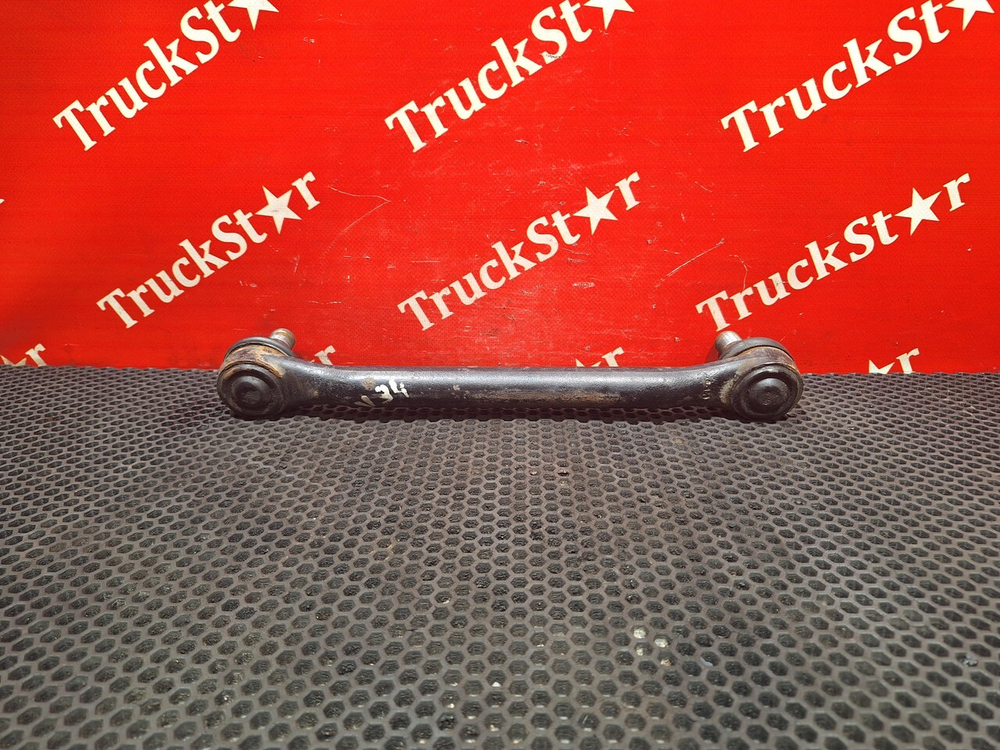 Стойка переднего стабилизатора