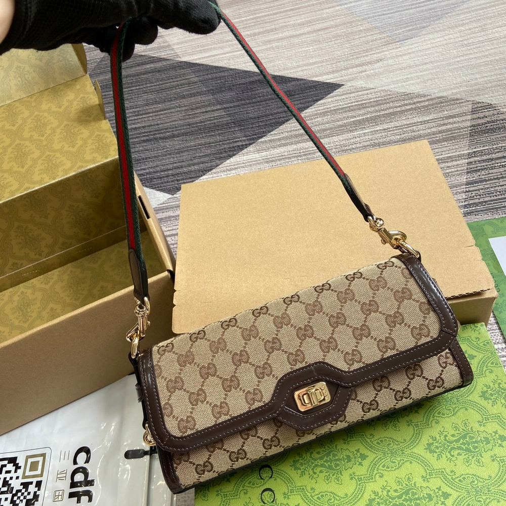 Gucci Luce Small Shoulder Bag 27 cm