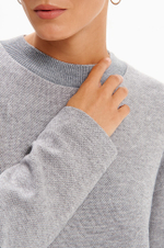 23411 Свитшот женский (серый)