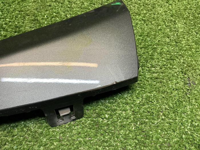 Накладка перед бампера Mercedes C w205 (18-23) AMG