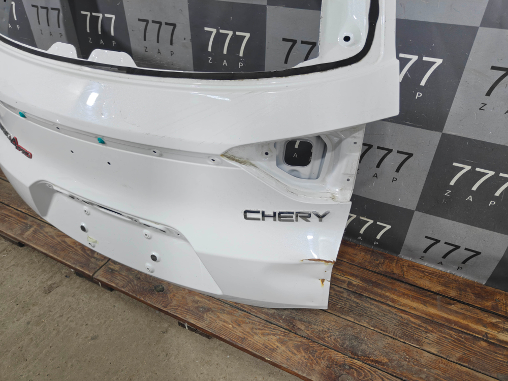 Крышка багажника Chery Tiggo 4, Tiggo 4 Pro 18-нв Б/У Оригинал 552000261AADYJ