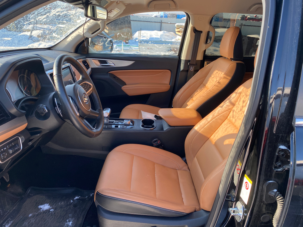 Great Wall POER Premium 2.0d 8AT 4WD (150 л.с.)