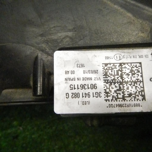 Фара правая VW Passat B8 (2014-2020) LED