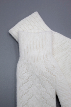 Варежки В008-02 экрю