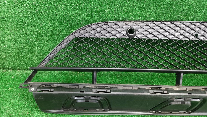 Решетка переднего бампера Mercedes GLC X253 (2015-2019) AMG