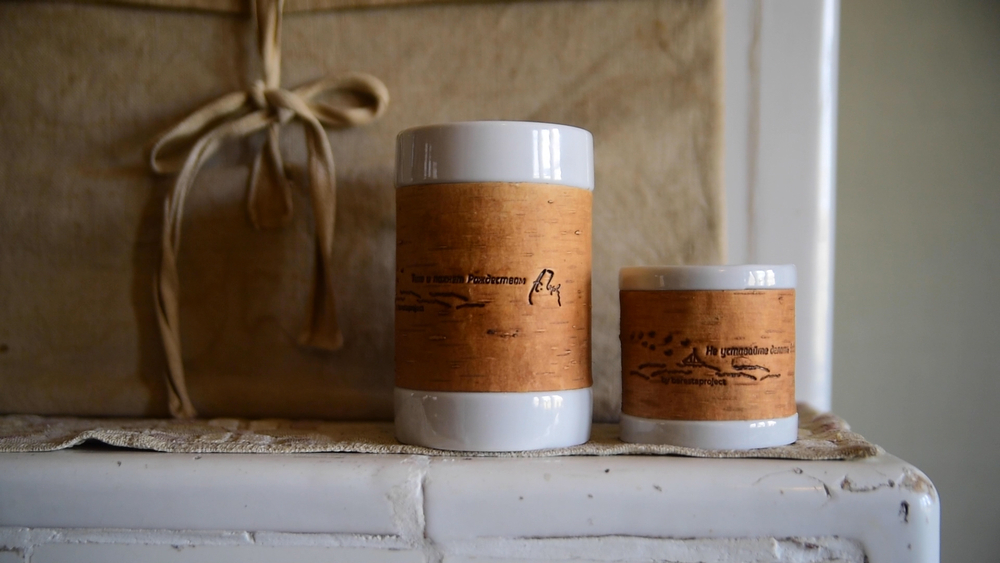 Кружка большая фарфоровая c берестой и с цитатами Чехова. Chekhov forever.