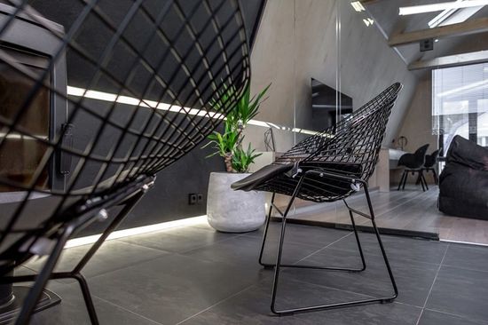 Две стороны одной мансарды