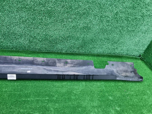 Накладка порога правая BMW X1 E84 (2009-2015)