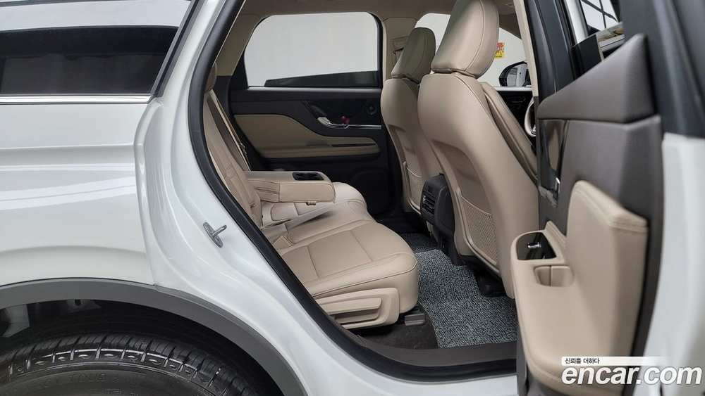 Lincoln Corsair 2.0 Reserve AWD (12.2022)