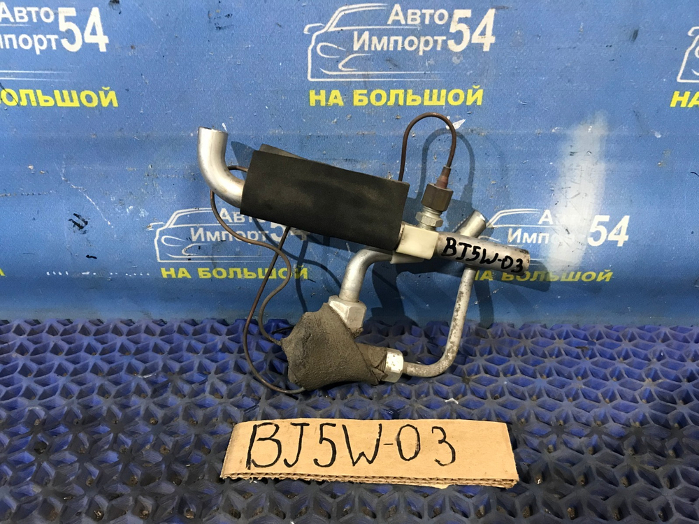 Клапан кондиционера MAZDA FAMILIA 2001