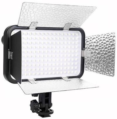 Светодиодный осветитель Godox LED170 II