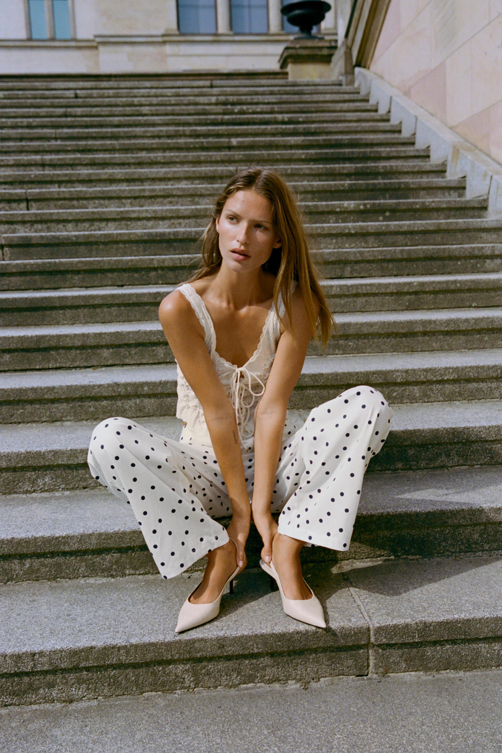 ZARA ТУФЛИ-МЮЛИ НА КАБЛУКЕ, ЭКРЮ