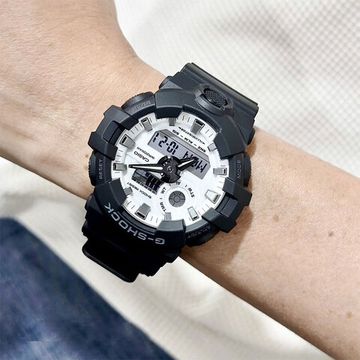 Наручные часы Casio GA-700WD-1A