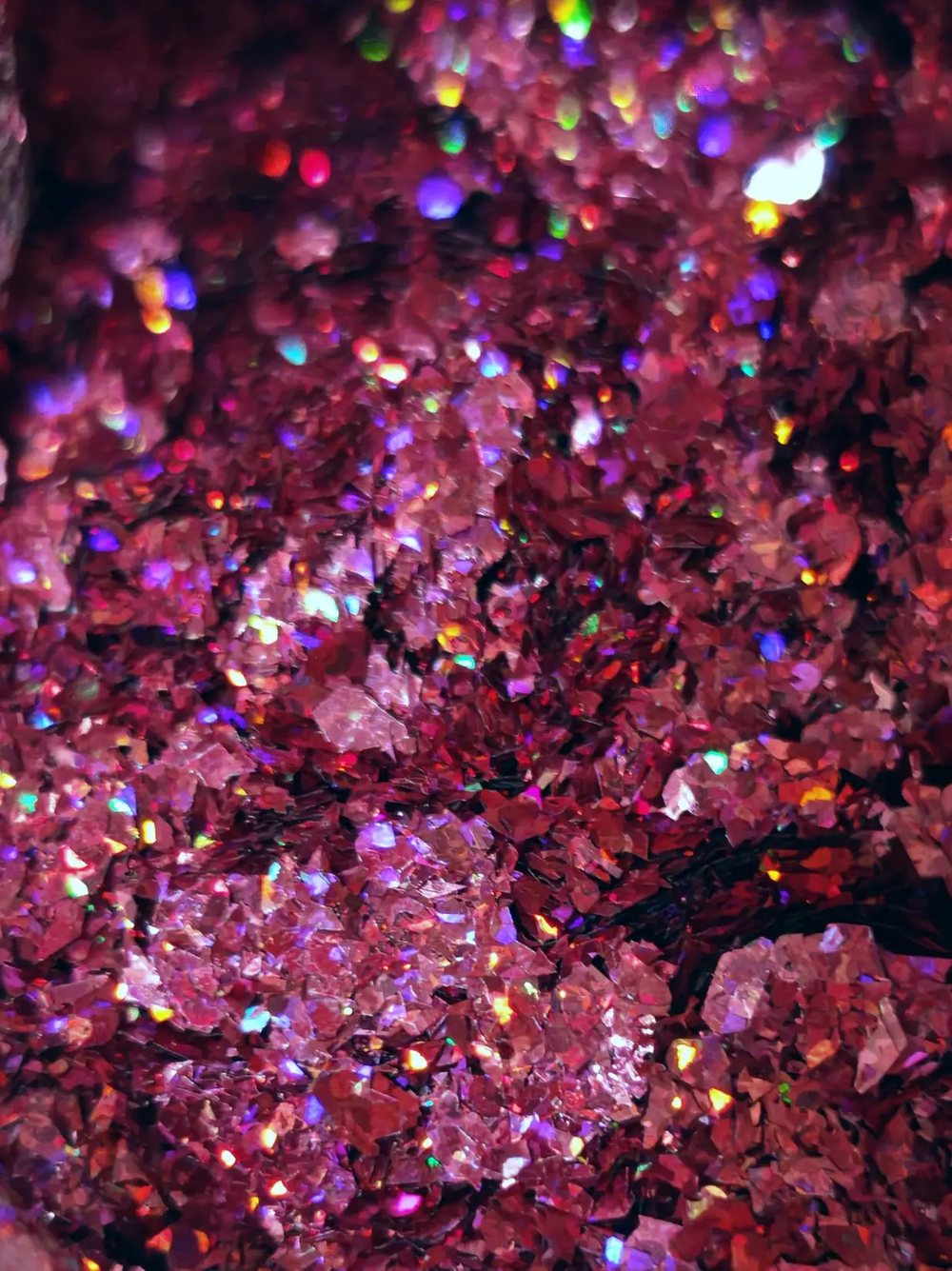 Хлопья - слюда 88806 Красно-вишнёвый голографик - для литья изделий и творчества