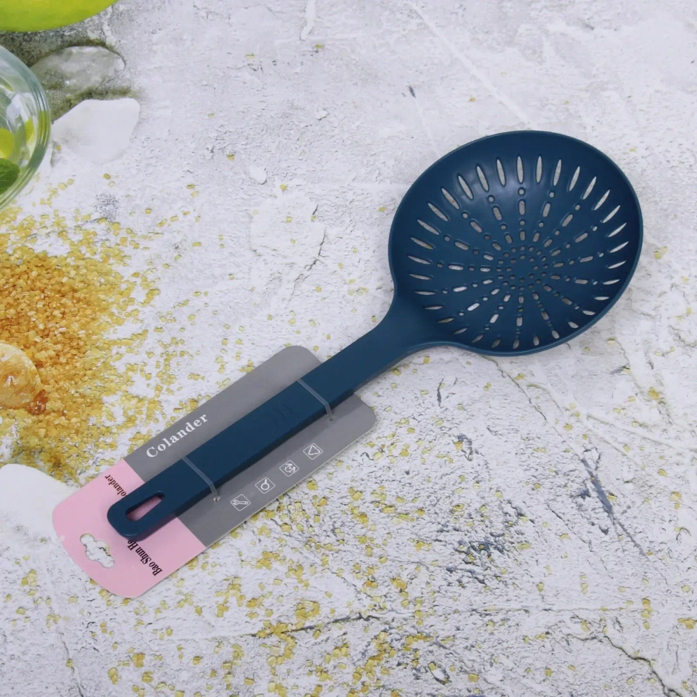 Шумовка пластиковая «Астория» 34*14см