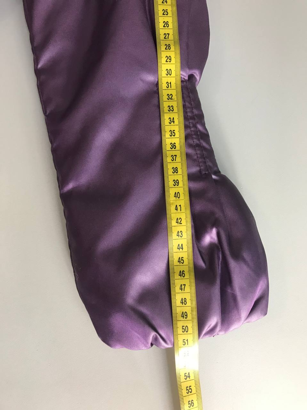 Куртка красивого оттенка демисезонная, визуально на 10 лет, новая