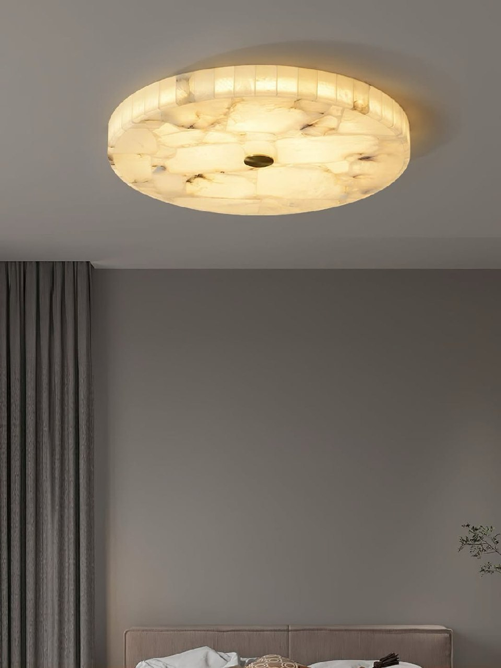 Люстра потолочная из камня