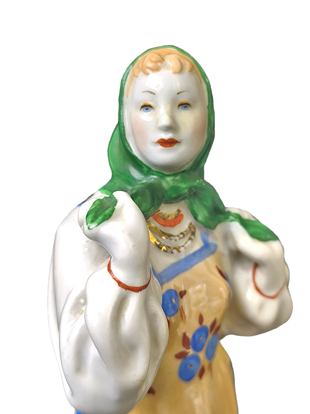 Фарфоровая статуэтка "Плясунья Маша" (Дулёво)