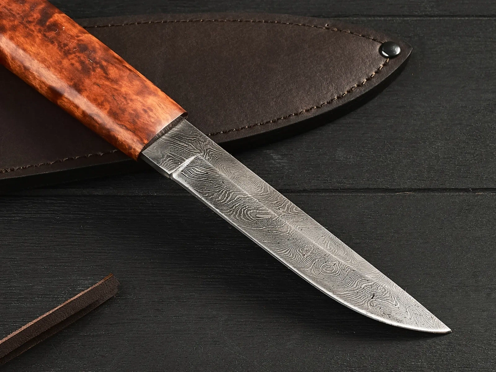 Нож шейный Ханты-Манси, дамасская сталь, рукоять мореная карельская берёза