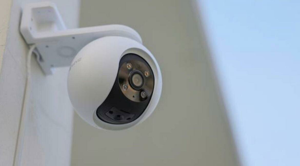 EZVIZ H8 Pro 5 МП поворотная Wi-Fi камера c распознаванием людей и авто.