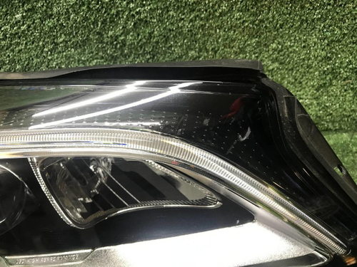 Фара правая Mercedes GLA x156 (2017-2020) LED