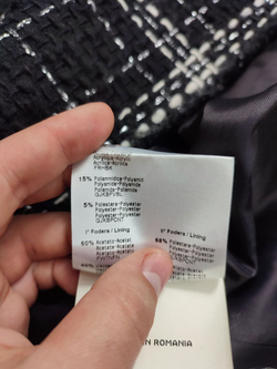 Пальто Roccobarocco на осень 46 размер