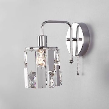 10101/1 / настенный светильник / хром/прозрачный хрусталь Strotskis