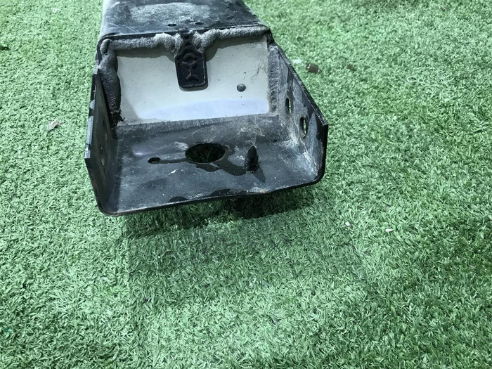 Усилитель передний Range Rover Vogue 4 L405 12-22