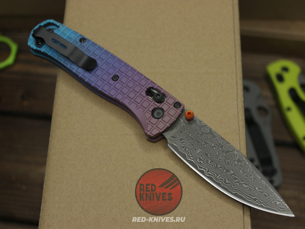 Нож Benchmade 535 Bugout Frag Titanium Damascus A+++ - разноцветный титан, клинок дамаск