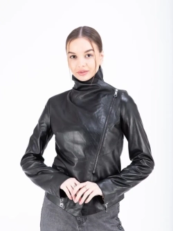Куртка женская из натуральной кожи