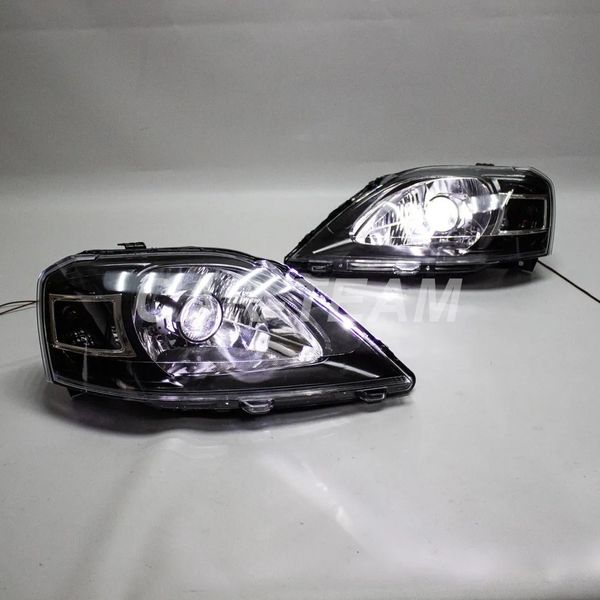 Фары Лада Ларгус передние с Bi LED модулями, черная маска