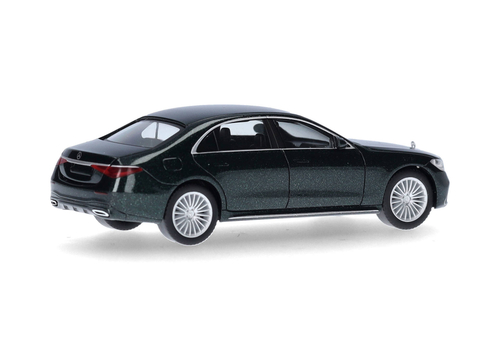 Автомобиль Mercedes-Benz S-Klasse, изумрудно-зеленый металлик