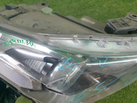 Битая Фара правая Genesis G70 (2017-2021) LED