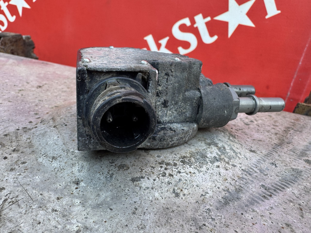 Бак топливный 700L