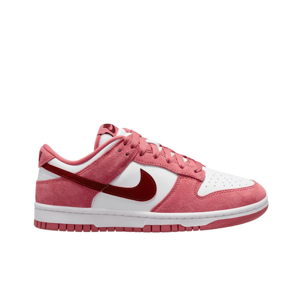 Женские кроссовки Nike Dunk Low 'Valentines Day' WMNS FQ7056-100