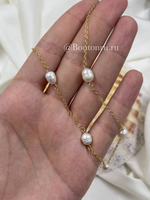 Колье золотистое с натуральным жемчугом