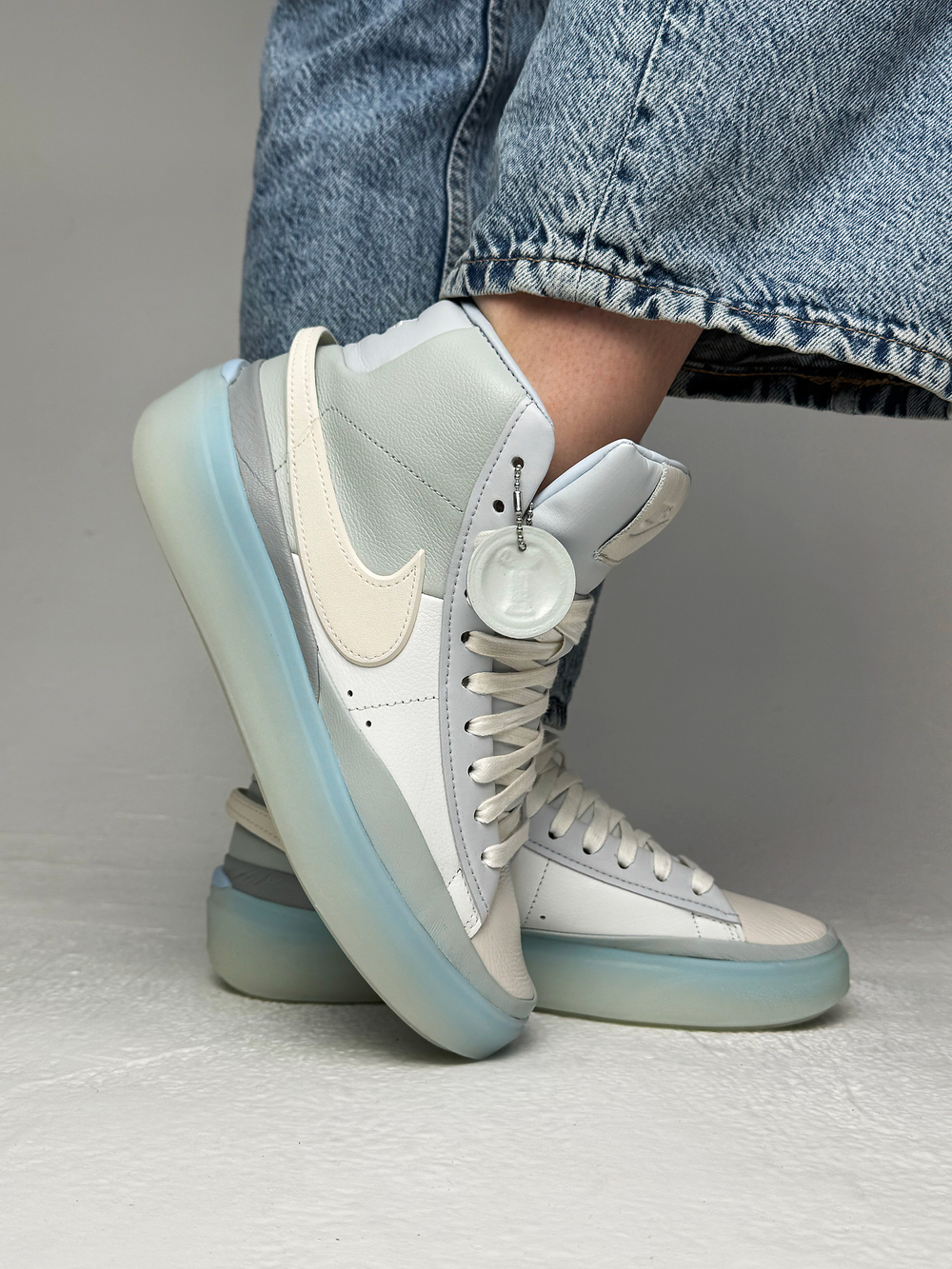 Кроссовки Nike Blazer Phantom
