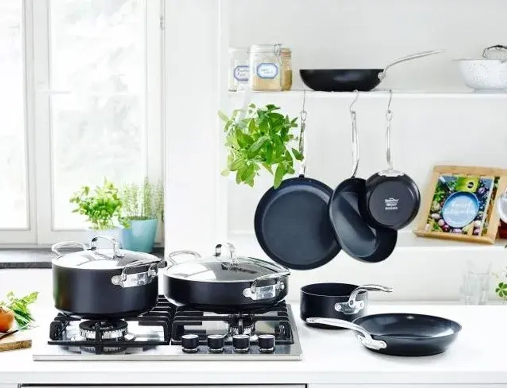 GreenPan Кастрюля Barcelona 18 см 2,1 л + крышка