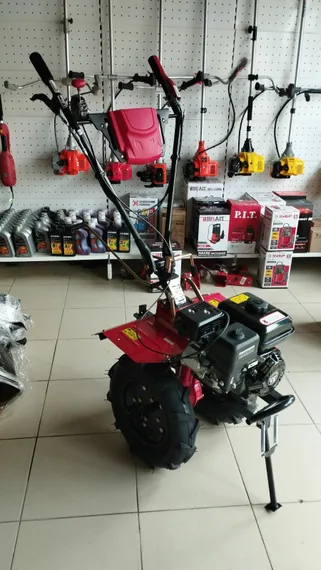 Мотоблок "FORZA" МБ7-701 (7 л.с., с понижающей передачей, колеса 4х10)