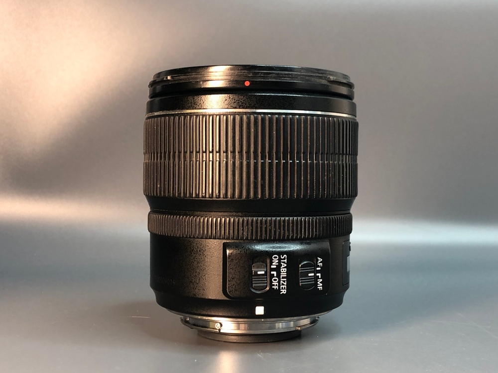 Canon EF-S 15-85mm 3.5-5.6 IS USM
