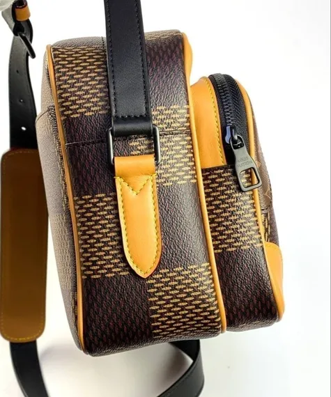 Сумка Louis Vuitton Nil Messenger коричневый