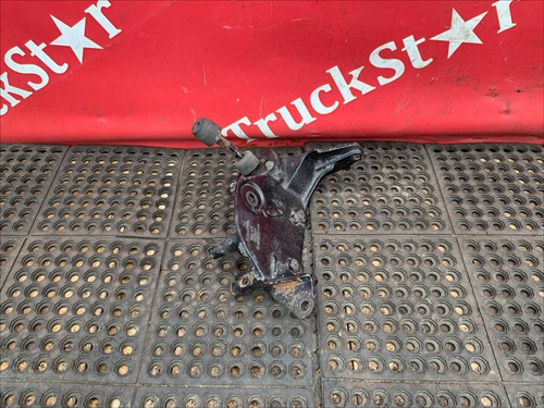 Кронштейн кабины левый 2019г