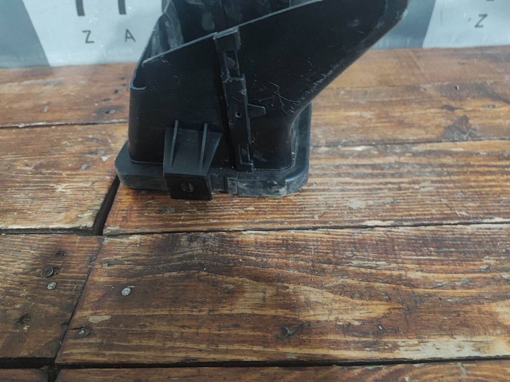 Воздуховод радиатора правый BMW 3-Series (F30) 11-20 Б/У Оригинал 51748054232