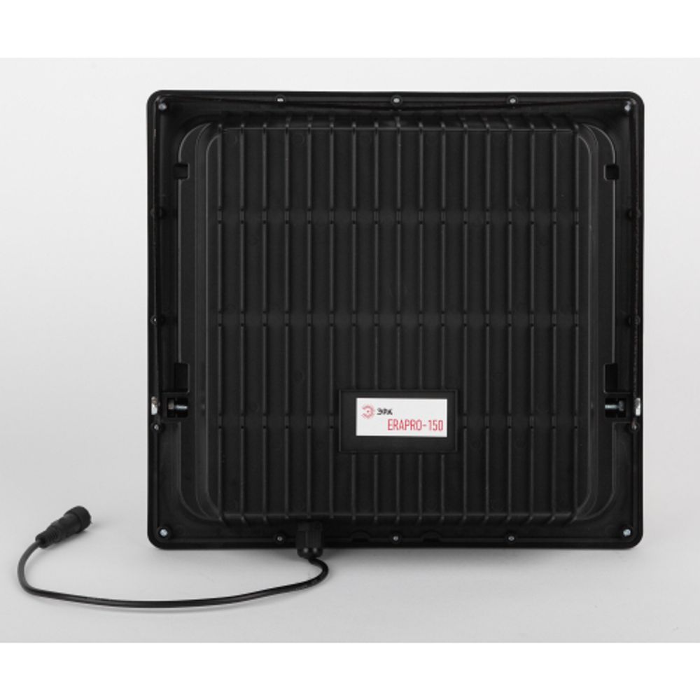 ЭРА Прожектор светодиодный уличный на солн. бат. 150W, 1500 lm, 5000K, с датч. движения, ПДУ, IP65 ( | Уличное освещение на солнечных батареях