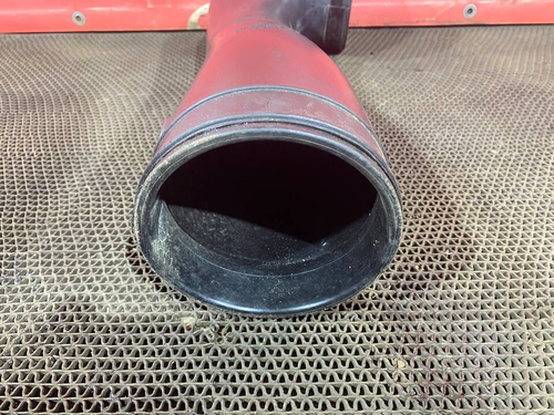 Патрубок воздушного фильтра