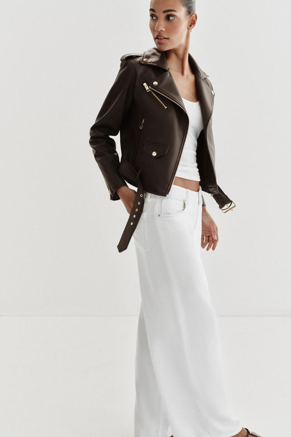 ZARA КУРТКА В БАЙКЕРСКОМ СТИЛЕ ИЗ ИСКУССТВЕННОЙ КОЖИ, КОРИЧНЕВЫЙ