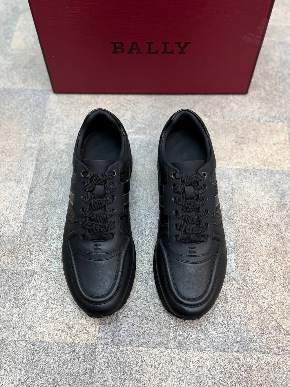 Кроссовки Bally