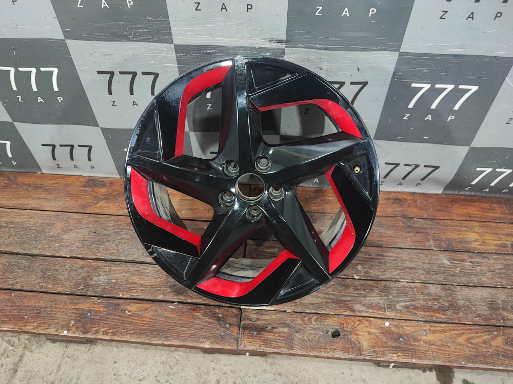 Диск колесный литой R18 Omoda C5 22-нв Б/У Оригинал 203000450AA